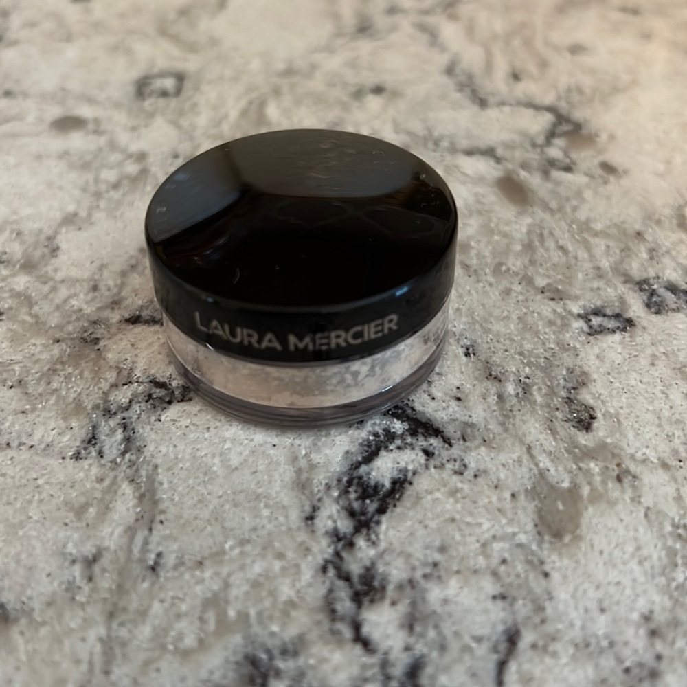 4/$14 Laura Mercier Translucent Loose Setting Powder, Travel Size, NEW